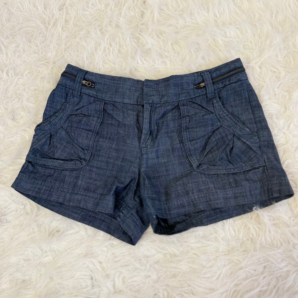 Calvin Klein Blue Chambray Cotton Cargo Shorts Zipper Detail Size 6
